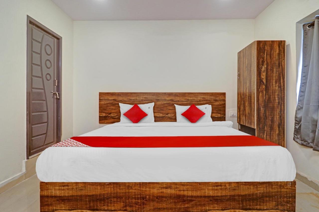 Hotel O R Square Inn Хайдарабад Экстерьер фото